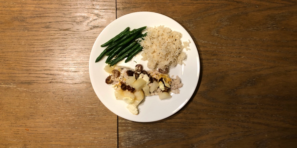 Meatless Friday Pear and Date Fish Bake